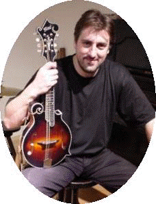 Tomáš Tichý doporučuje mandolíny od Vojty Pečeného